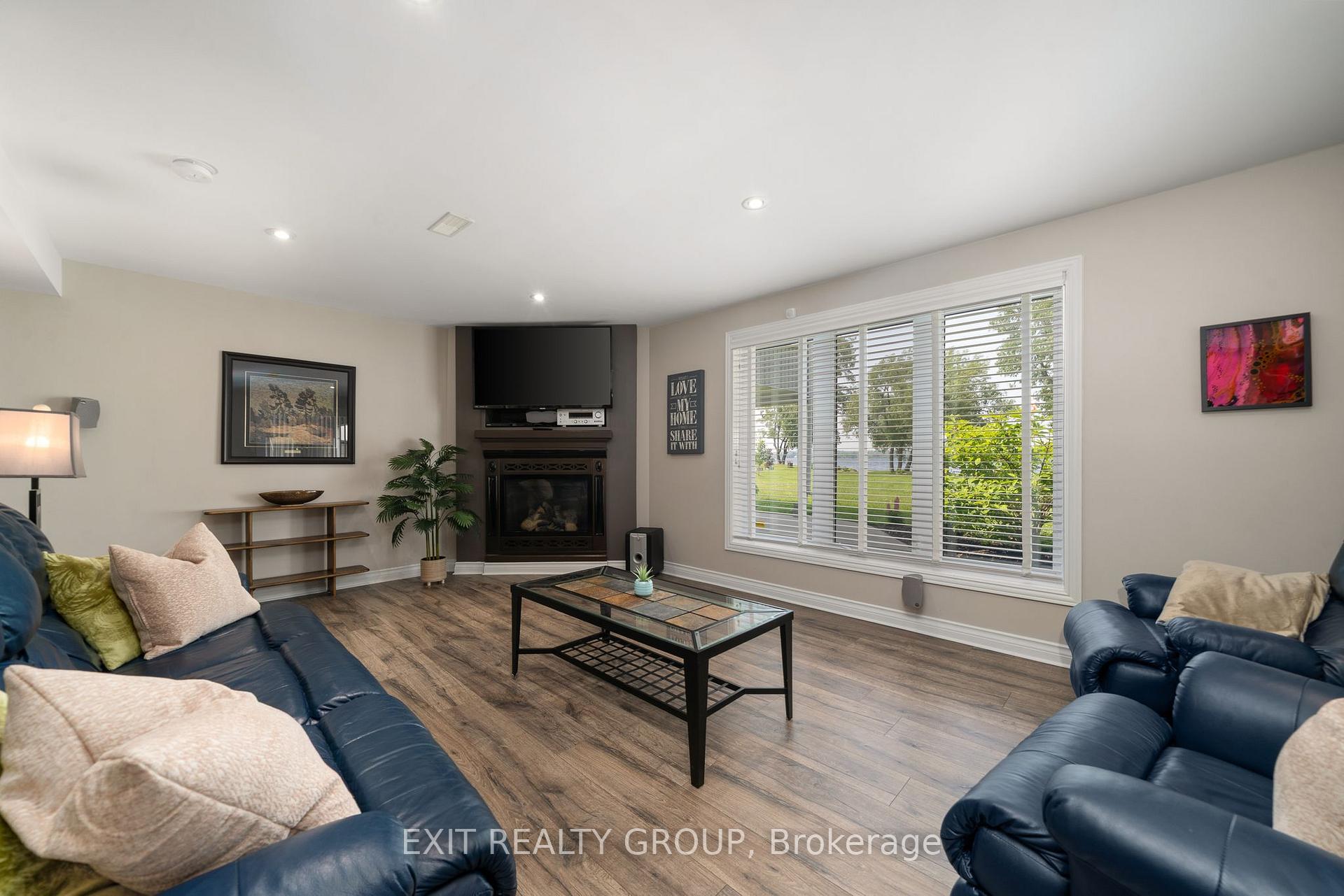 Photo 23 of 652 County Rd 3, Prince Edward County, Ameliasburg Ward — HOMEH