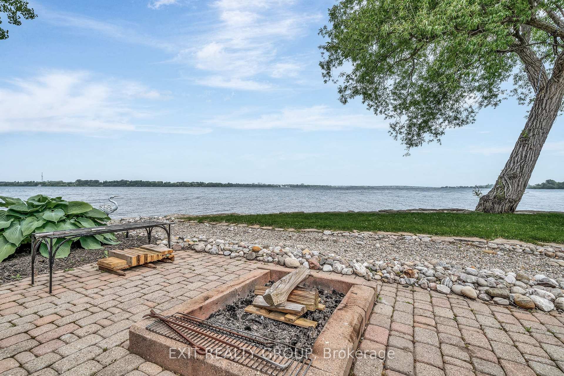 Photo 37 of 652 County Rd 3, Prince Edward County, Ameliasburg Ward — HOMEH