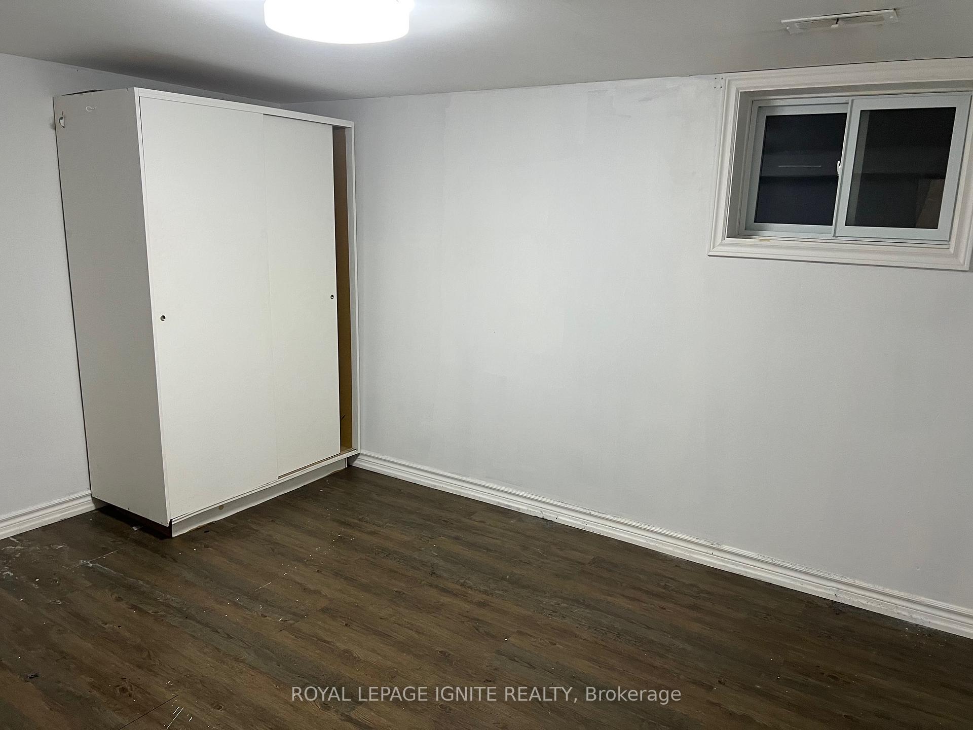 Photo 4 of Unit Bsmt, 843 Liverpool Road, Pickering, Bay Ridges — HOMEH