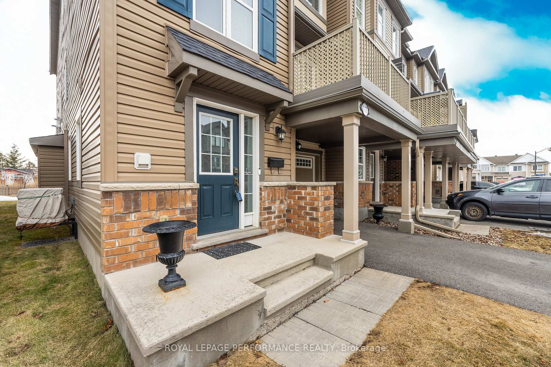 Photo 3 of 117 Helenium Lane, Ottawa, Avalon West — HOMEH