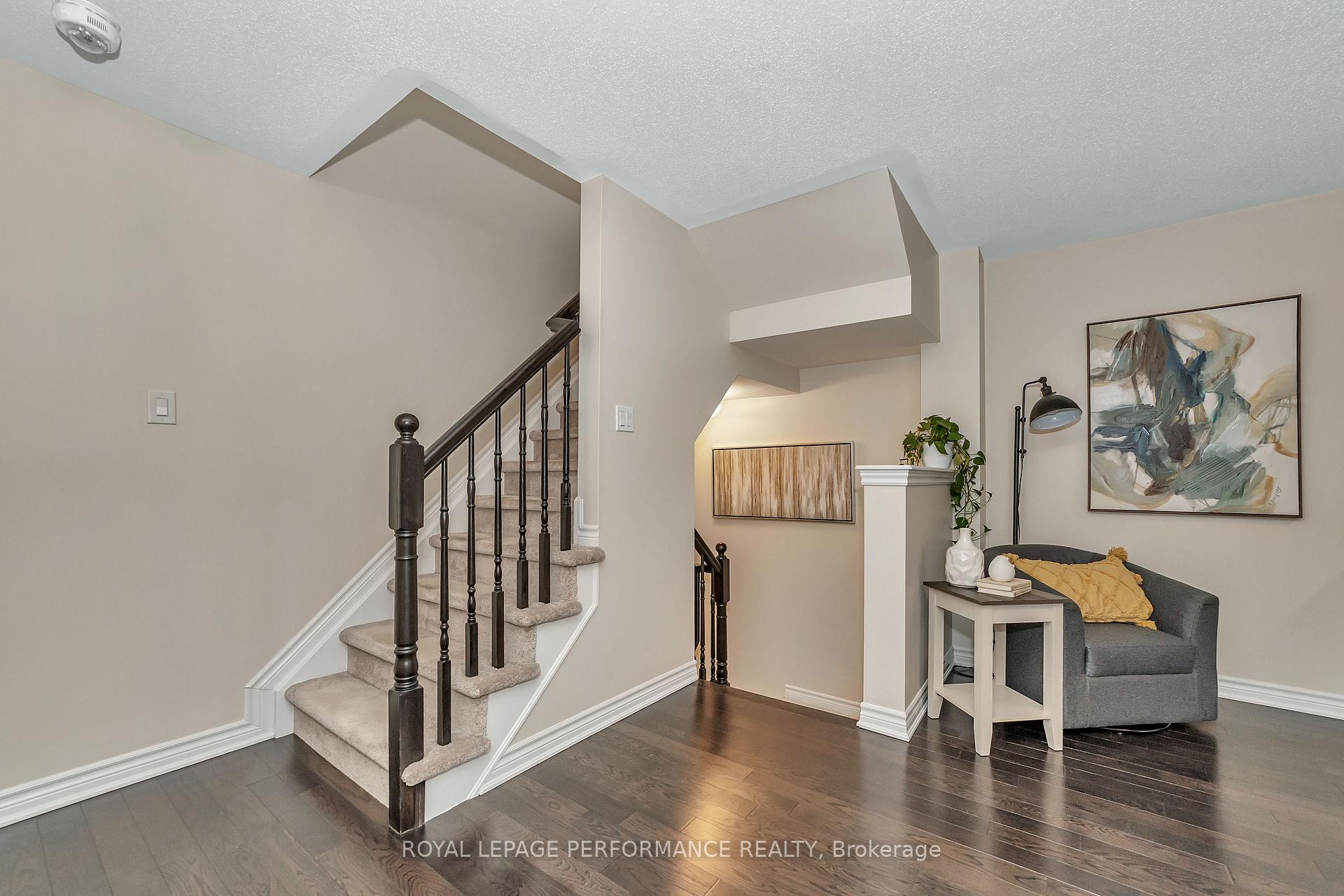 Photo 7 of 117 Helenium Lane, Ottawa, Avalon West — HOMEH