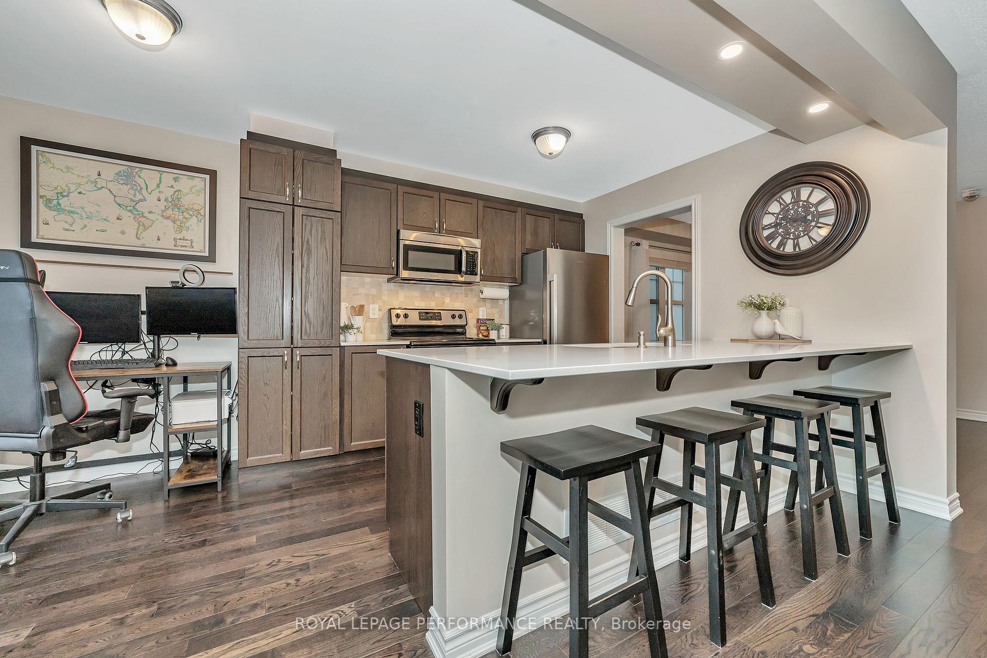 Photo 12 of 117 Helenium Lane, Ottawa, Avalon West — HOMEH
