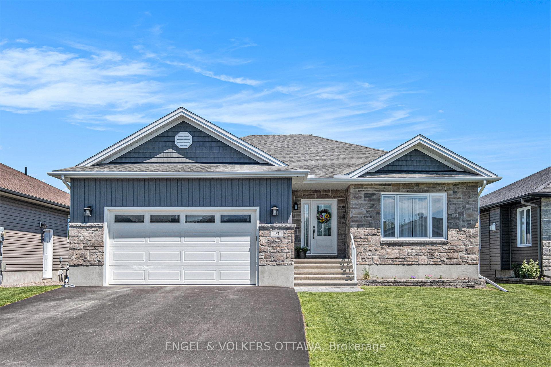 Photo 1 of 93 Otteridge Avenue, Renfrew — HOMEH