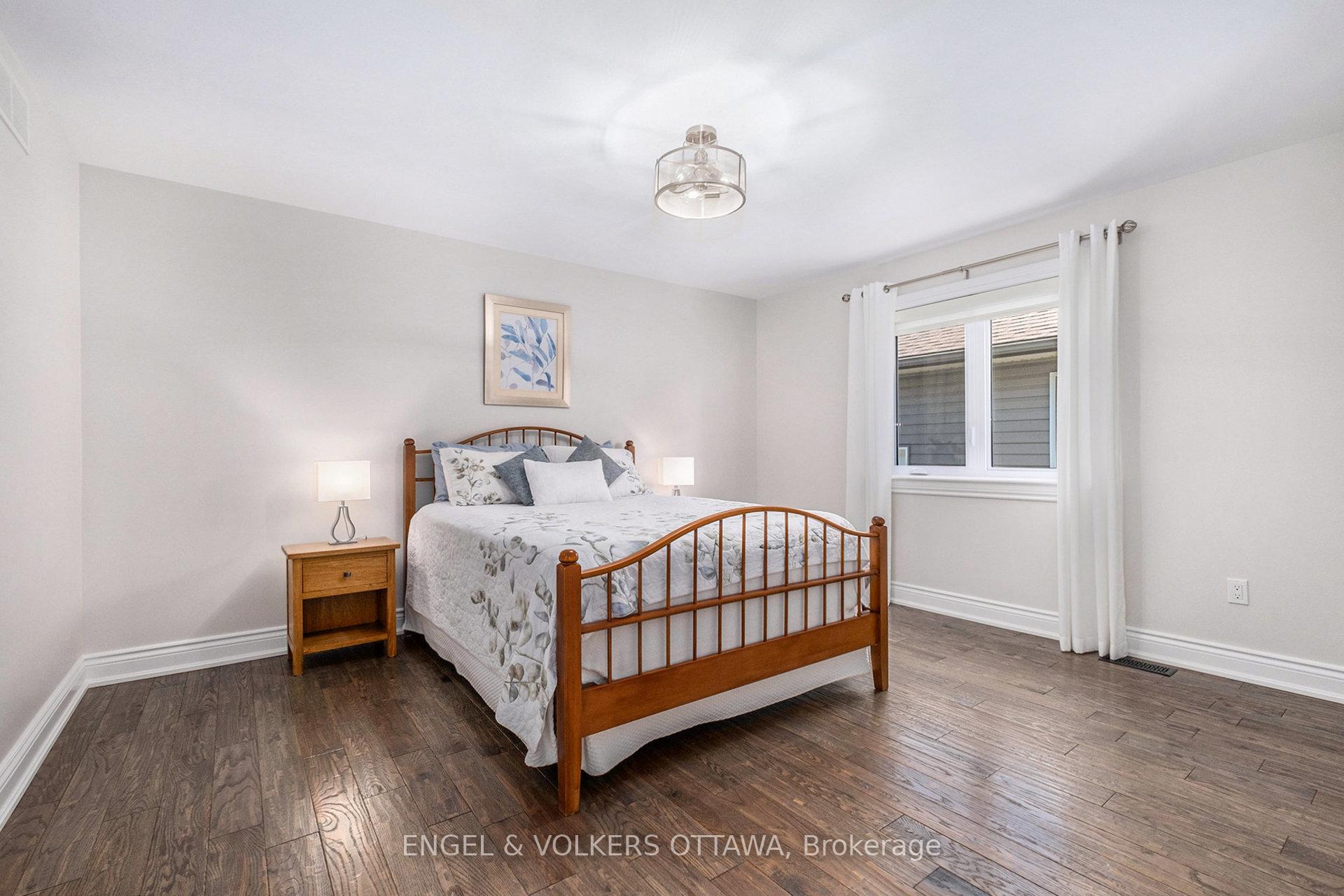 Photo 16 of 93 Otteridge Avenue, Renfrew — HOMEH