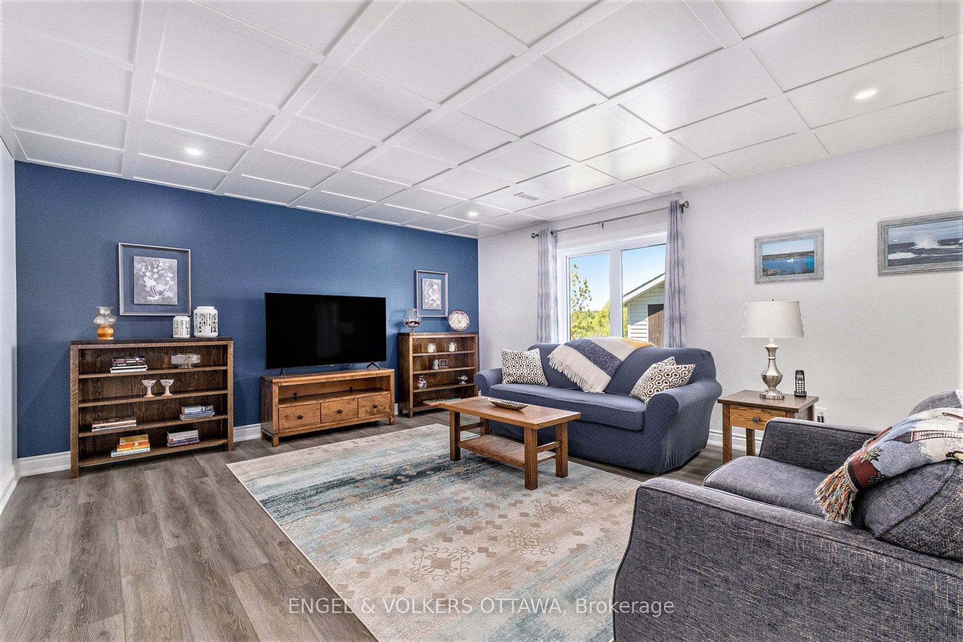 Photo 19 of 93 Otteridge Avenue, Renfrew — HOMEH