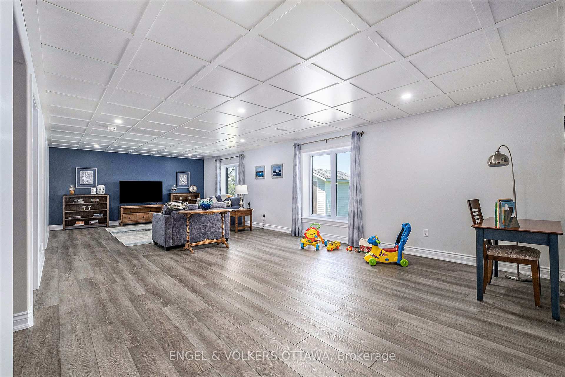 Photo 20 of 93 Otteridge Avenue, Renfrew — HOMEH