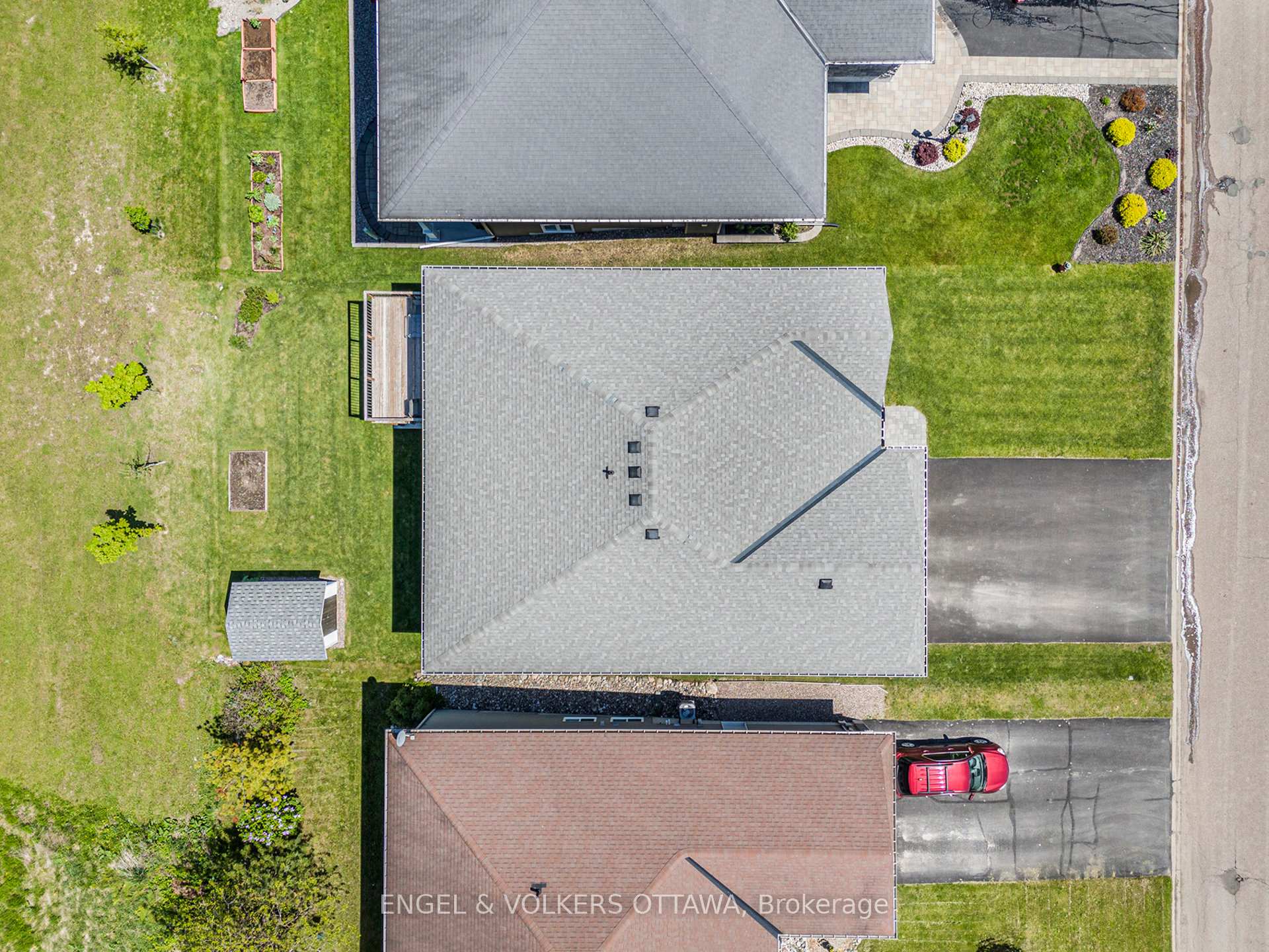 Photo 30 of 93 Otteridge Avenue, Renfrew — HOMEH