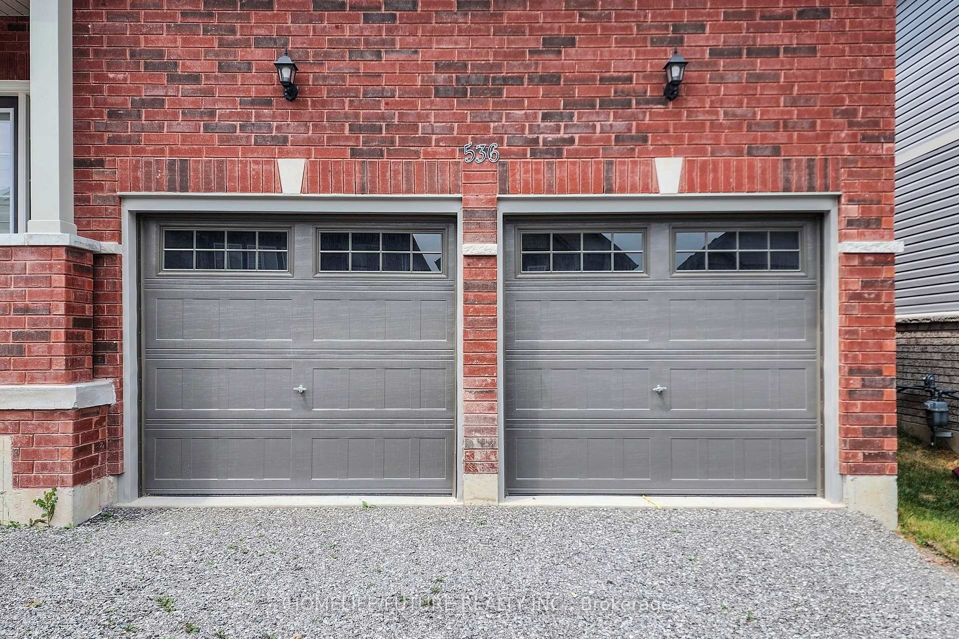 Photo 2 of 536 Clayton Avenue, Peterborough, Monaghan Ward 2 — HOMEH