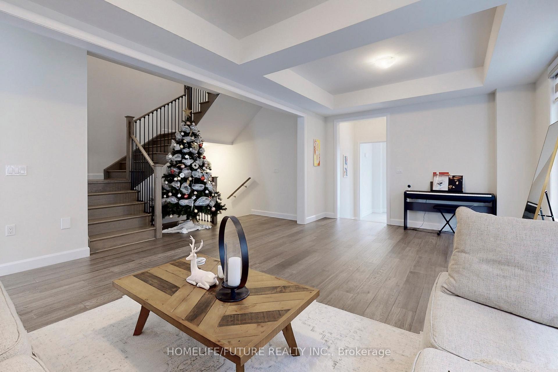 Photo 5 of 536 Clayton Avenue, Peterborough, Monaghan Ward 2 — HOMEH