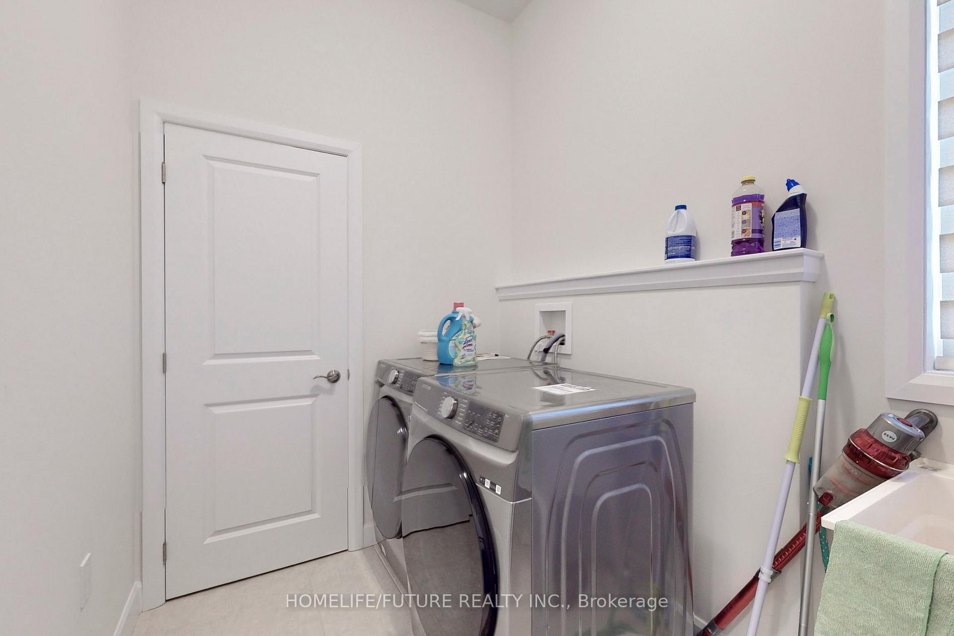 Photo 20 of 536 Clayton Avenue, Peterborough, Monaghan Ward 2 — HOMEH