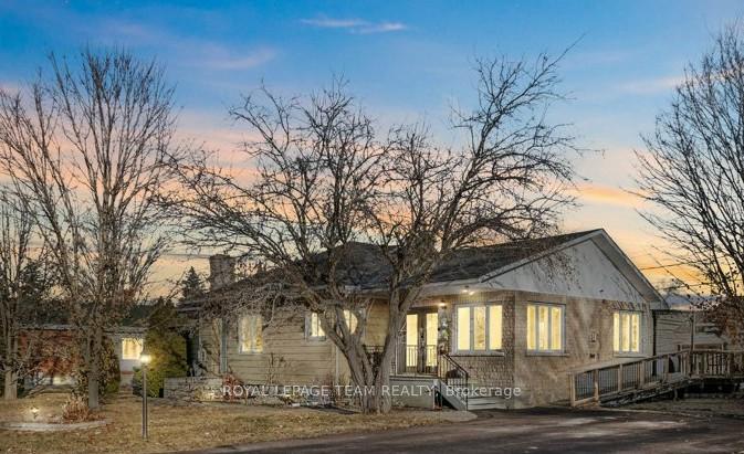 Photo 2 of 127 Grant Boulevard, Renfrew — HOMEH