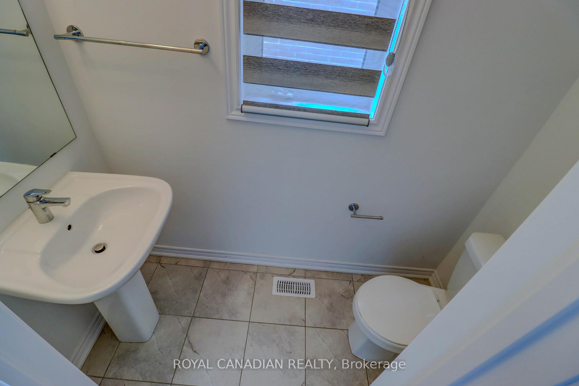 Photo 25 of 2015 Verne Bowen Street, Oshawa, Kedron — HOMEH