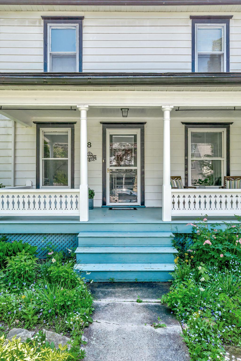 Photo 7 of 8 Queen Street, Prince Edward County, Picton Ward — HOMEH