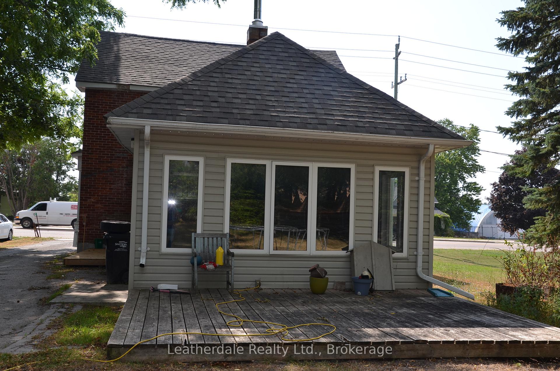 Photo 4 of 2347 Highway 12, Ramara, Brechin — HOMEH