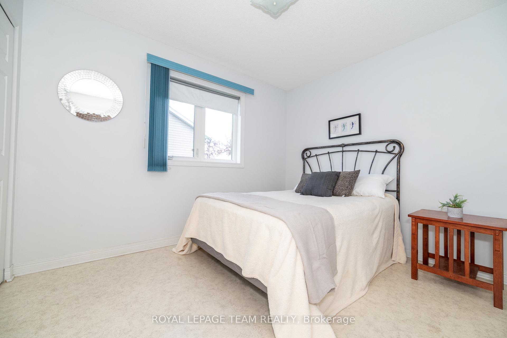 Photo 22 of 807 Kedrosky Drive, Renfrew — HOMEH