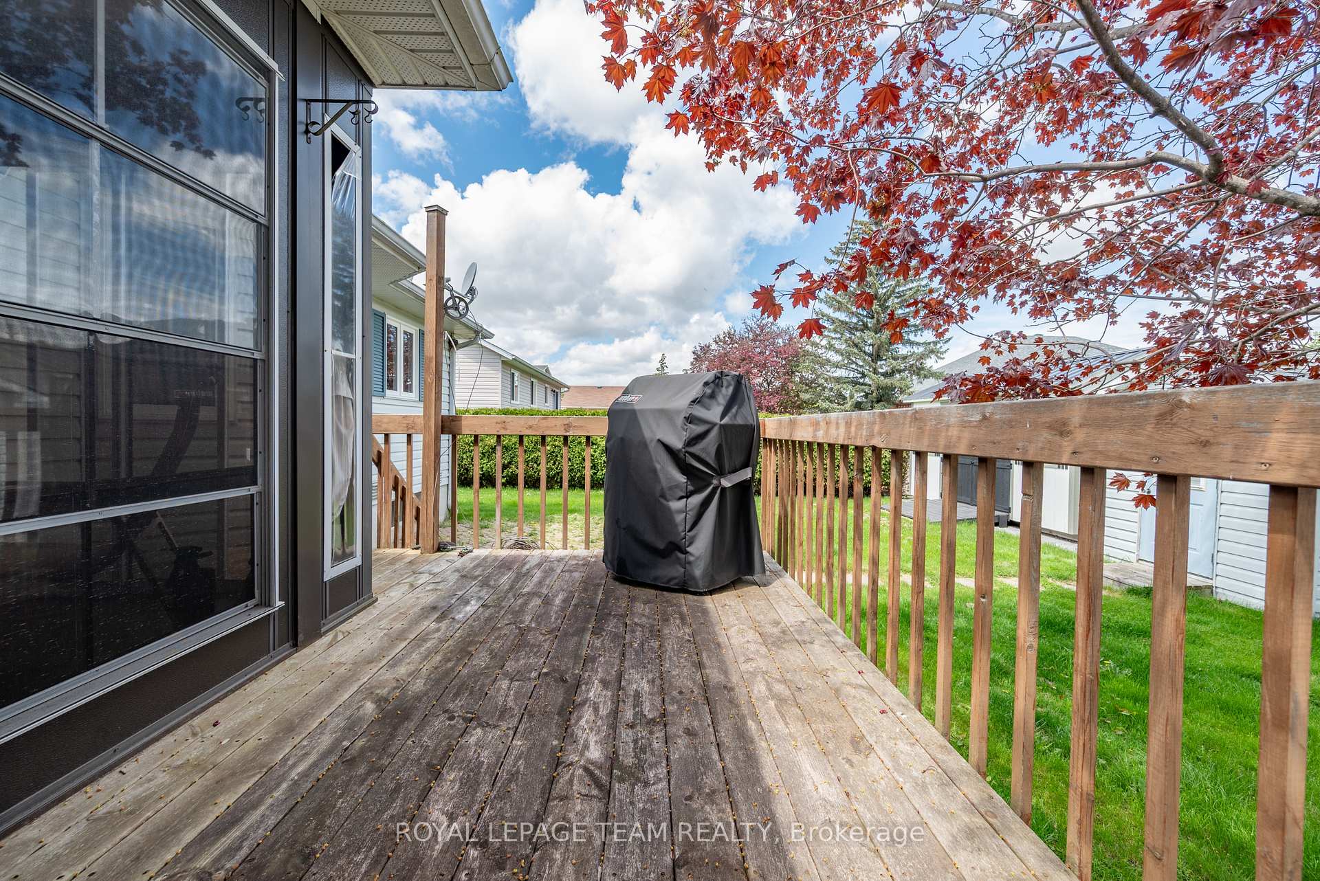 Photo 44 of 807 Kedrosky Drive, Renfrew — HOMEH