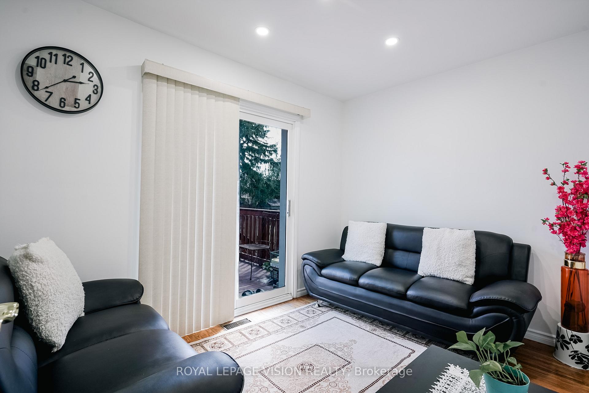 Photo 20 of 105 Luke Street, Oshawa, O'Neill — HOMEH