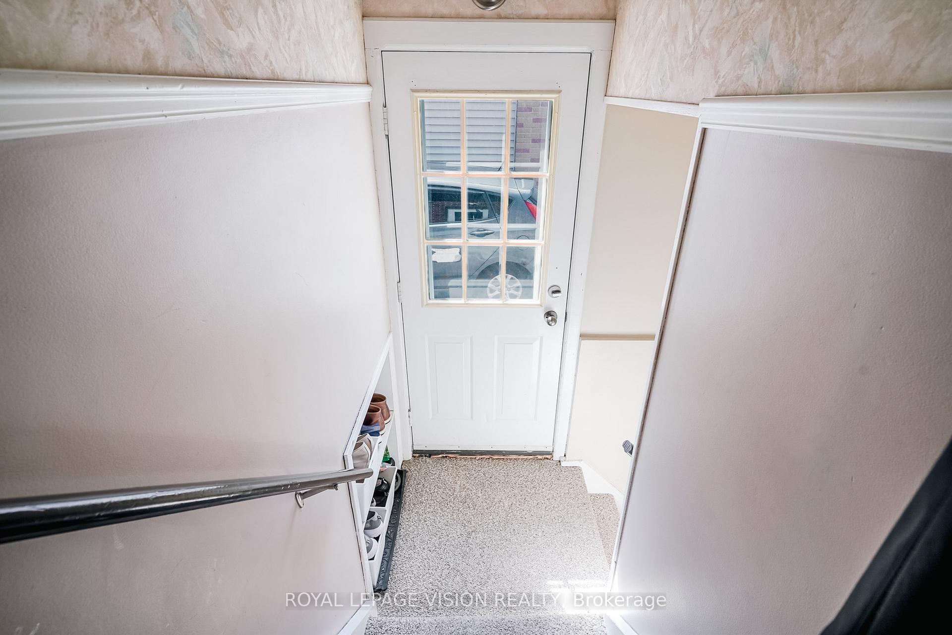 Photo 23 of 105 Luke Street, Oshawa, O'Neill — HOMEH
