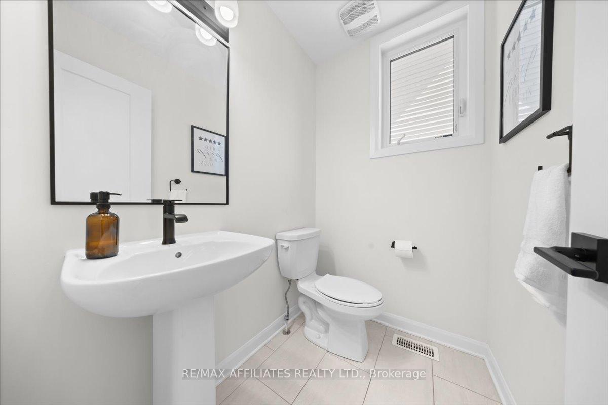 Photo 5 of 651 Prominence Way, Ottawa, Avalon East — HOMEH