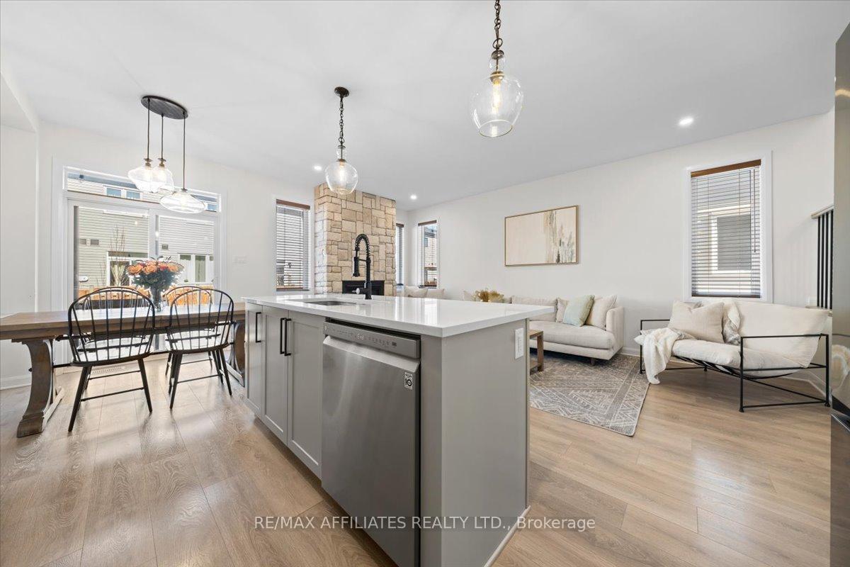 Photo 18 of 651 Prominence Way, Ottawa, Avalon East — HOMEH