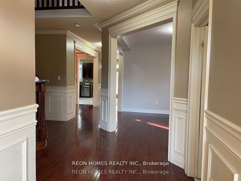 Photo 2 of Unit (Main), 1069 Eagle Ridge Drive, Oshawa, Taunton — HOMEH
