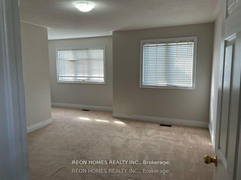 Photo 10 of Unit (Main), 1069 Eagle Ridge Drive, Oshawa, Taunton — HOMEH