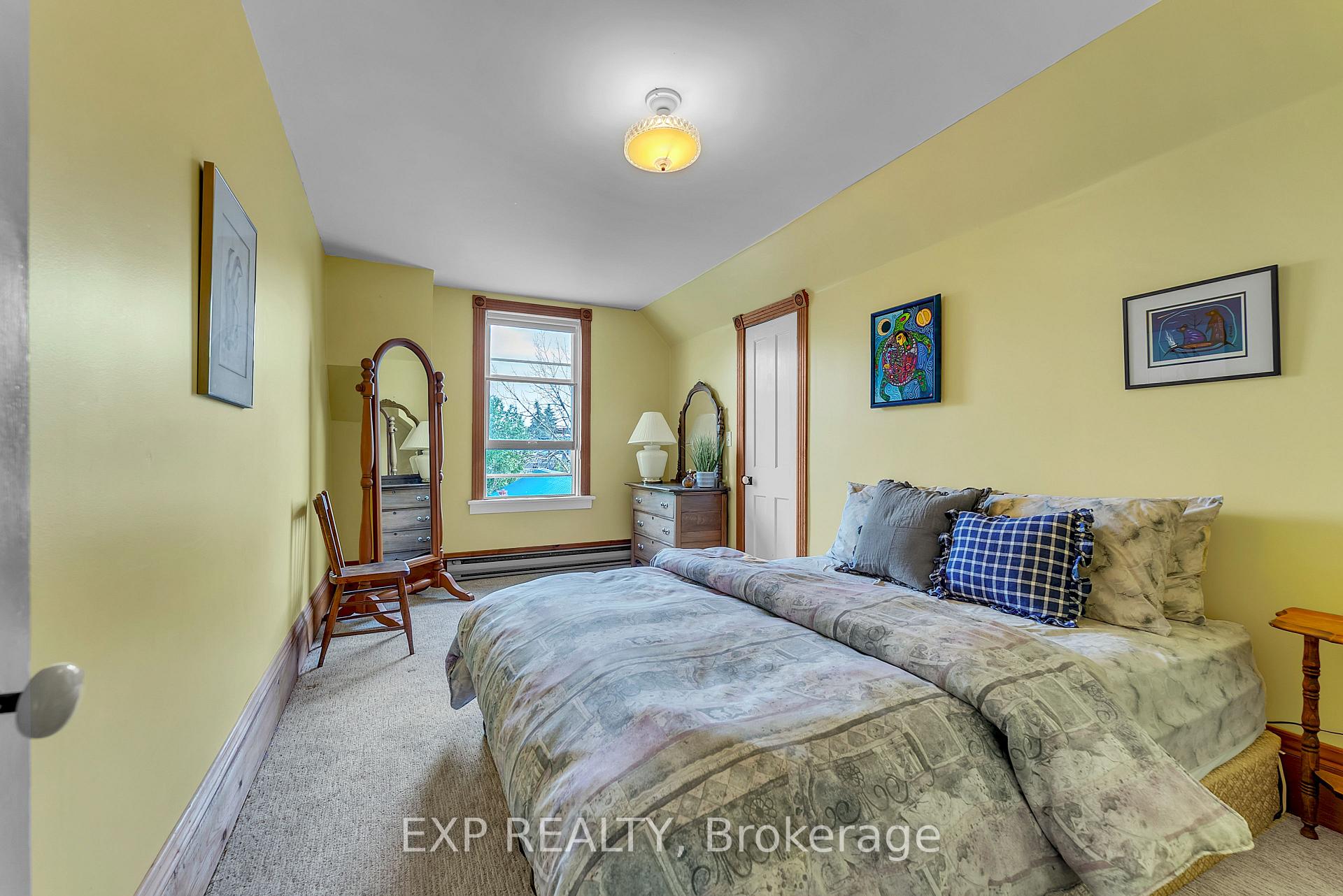 Photo 24 of 301 Noxon Avenue, Prince Edward County, Wellington Ward — HOMEH
