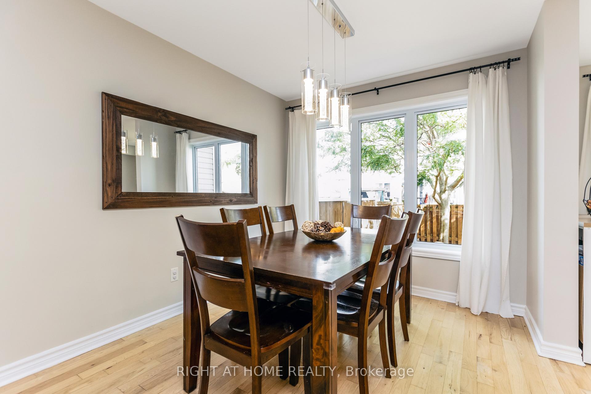 Photo 12 of 302 Vienna Terrace, Ottawa, Avalon East — HOMEH