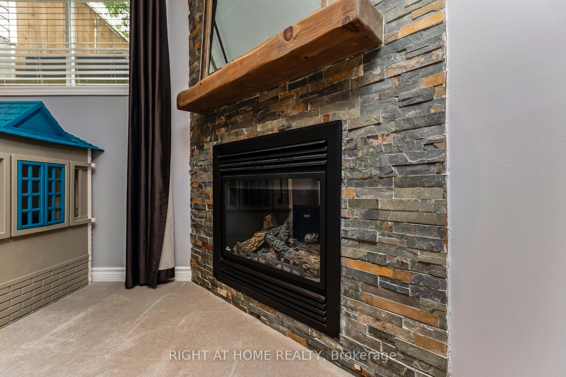 Photo 27 of 302 Vienna Terrace, Ottawa, Avalon East — HOMEH