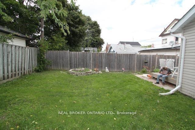Photo 12 of 296 Albert Street, Oshawa, Central — HOMEH