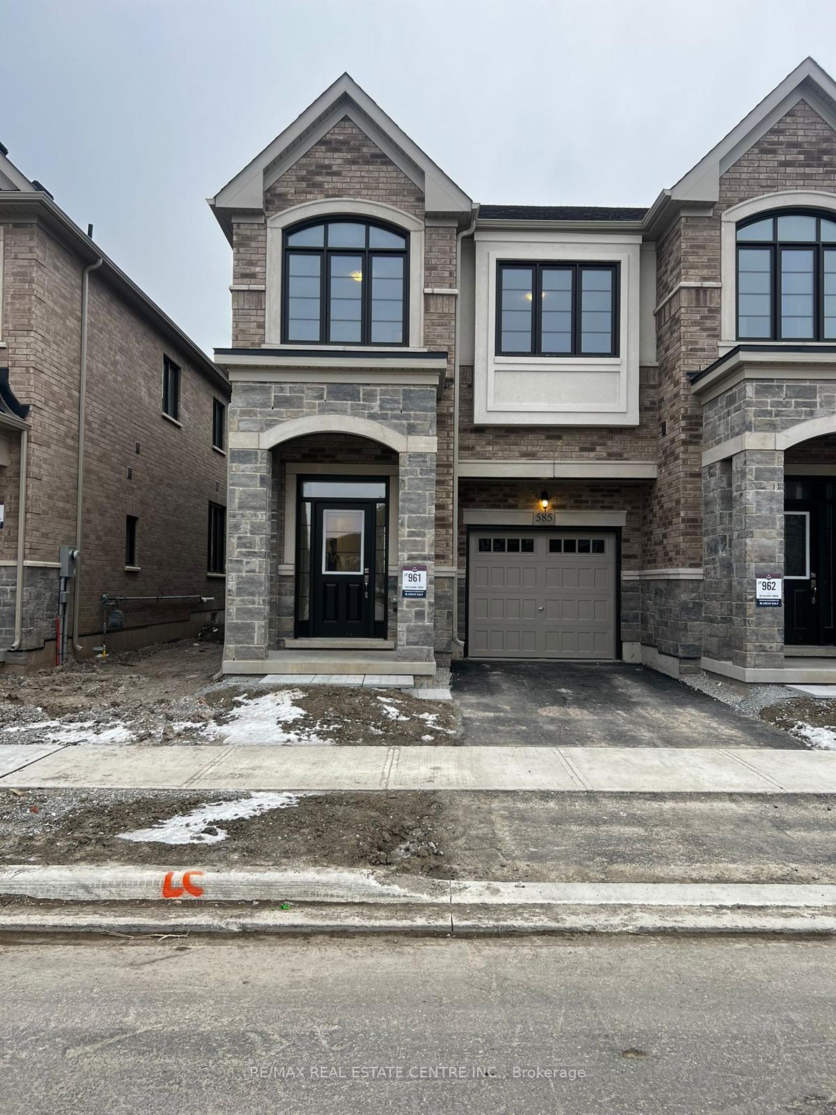 Photo 1 of 585 Celandine Terrace, Milton, Walker — HOMEH