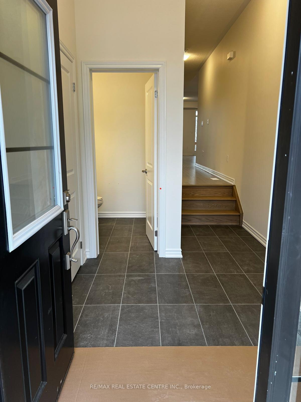 Photo 2 of 585 Celandine Terrace, Milton, Walker — HOMEH