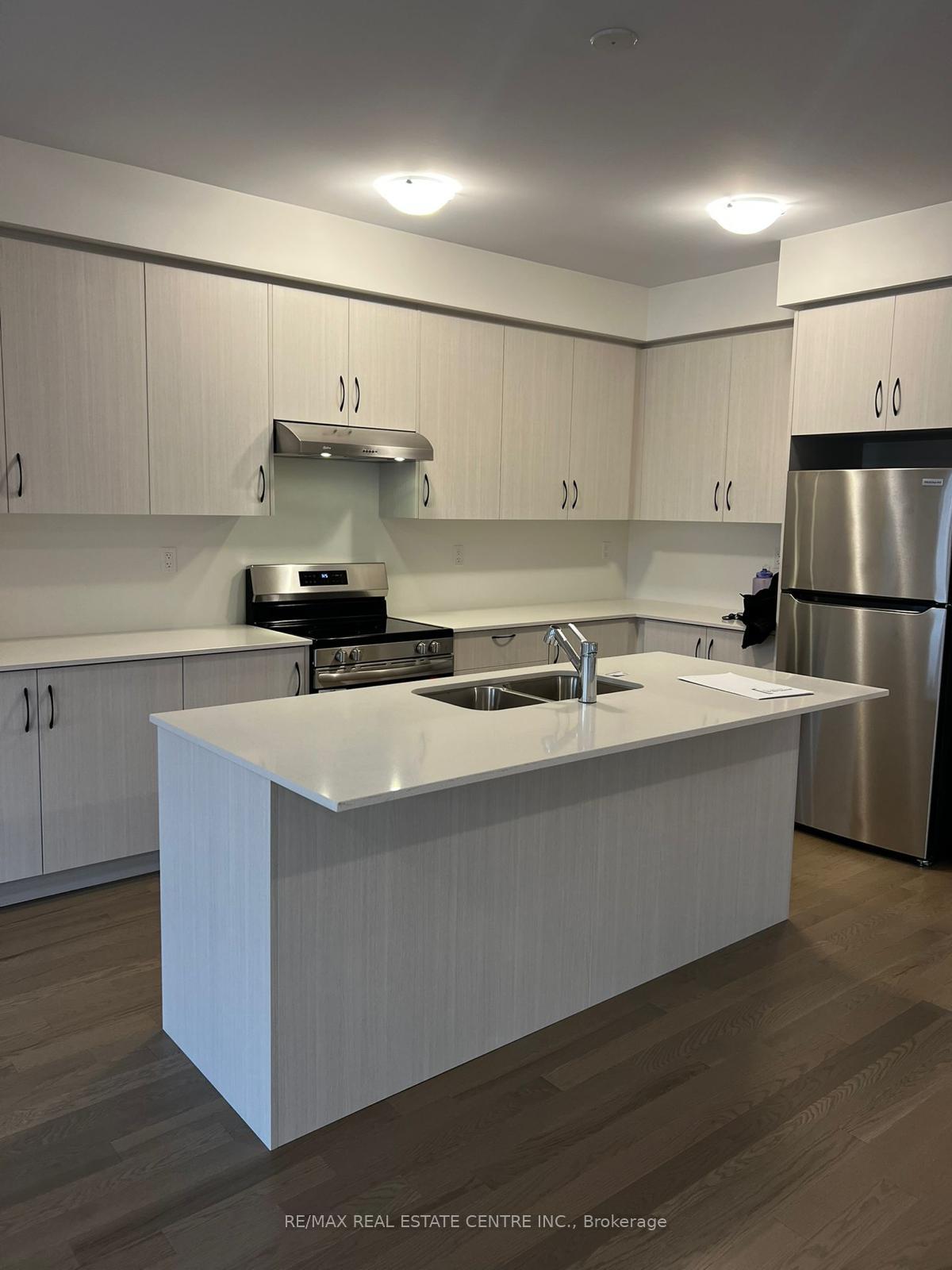 Photo 16 of 585 Celandine Terrace, Milton, Walker — HOMEH