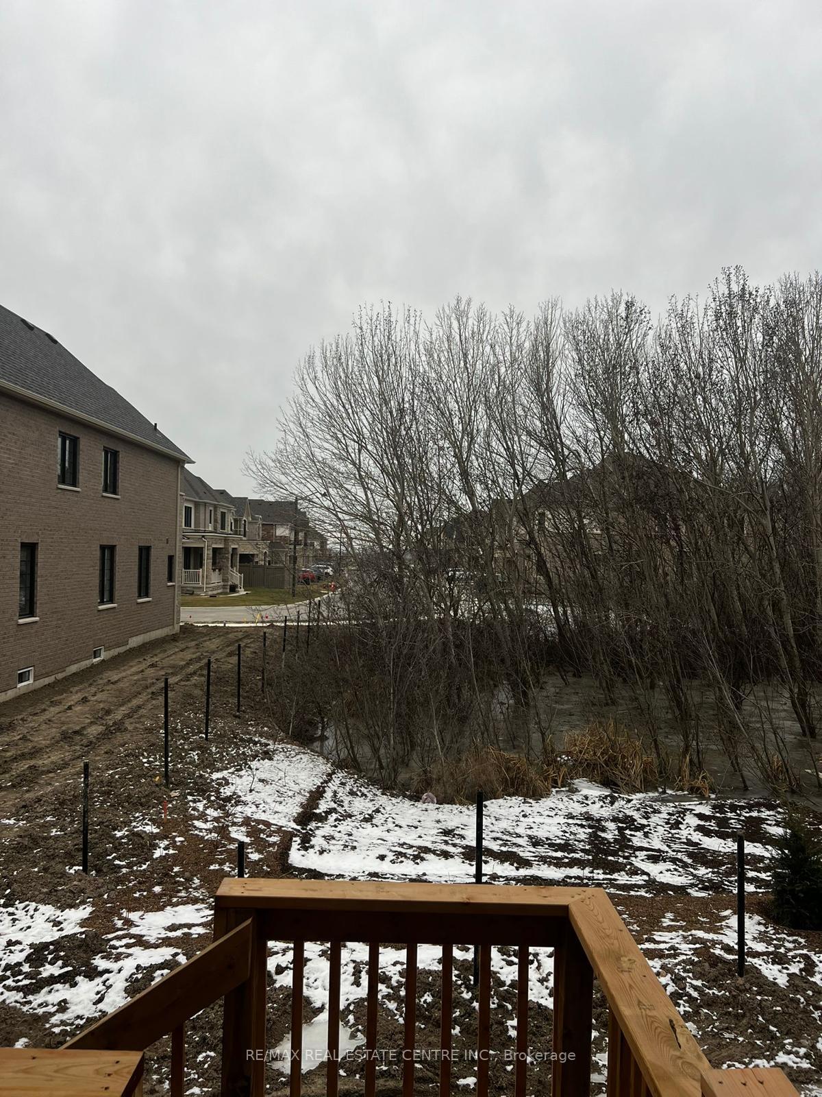 Photo 35 of 585 Celandine Terrace, Milton, Walker — HOMEH
