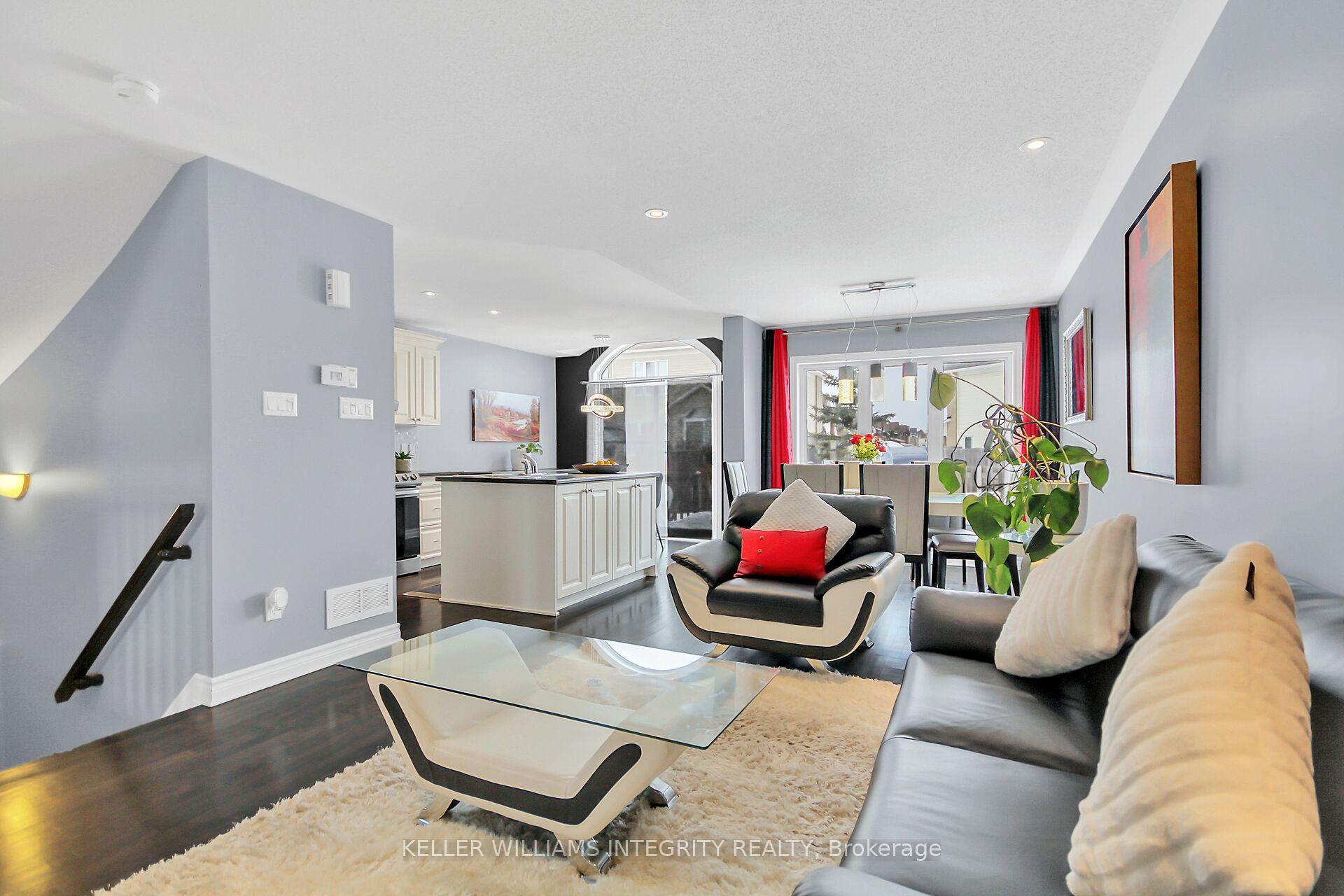 Photo 10 of 830 Ashenvale Way, Ottawa, Avalon East — HOMEH