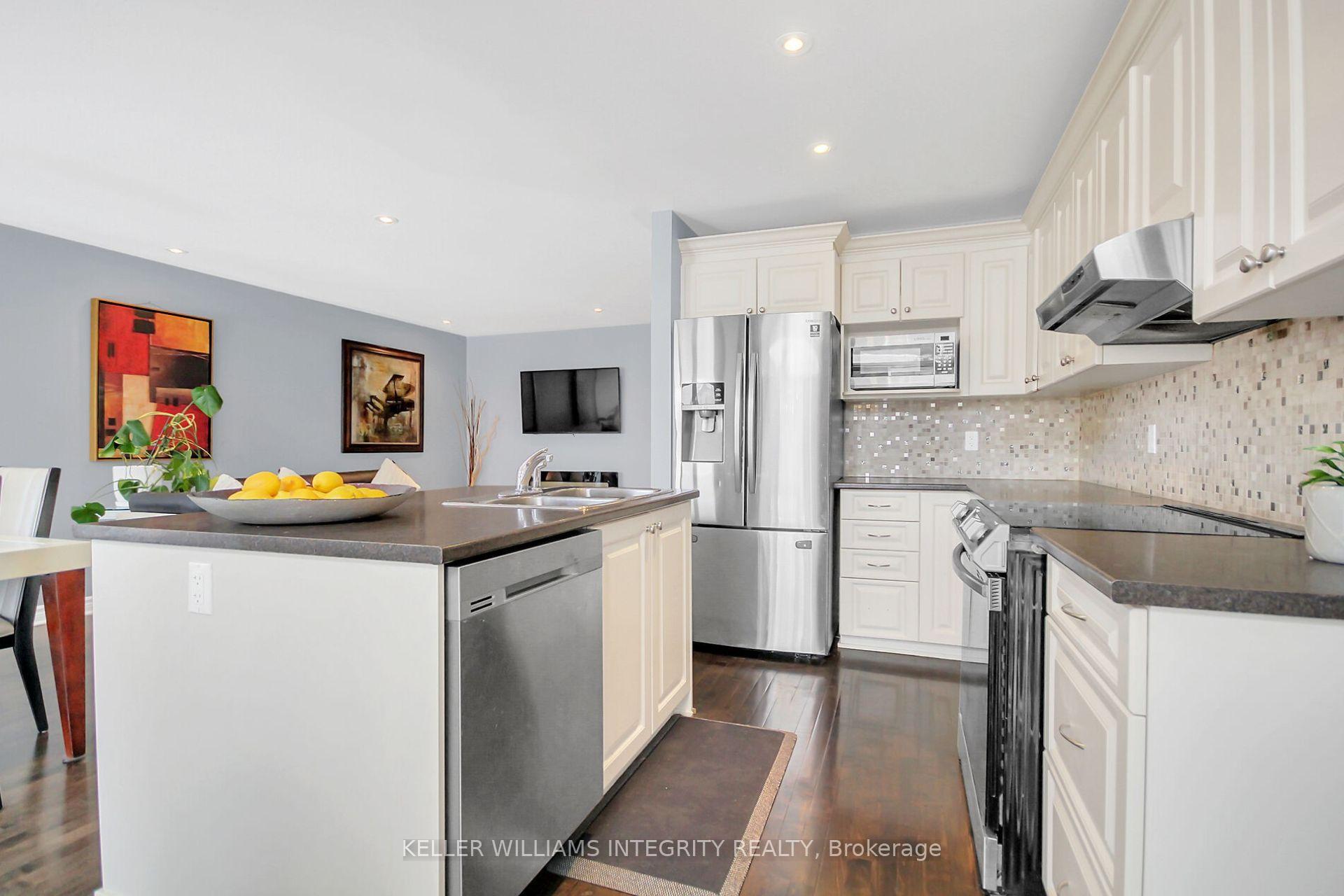 Photo 16 of 830 Ashenvale Way, Ottawa, Avalon East — HOMEH