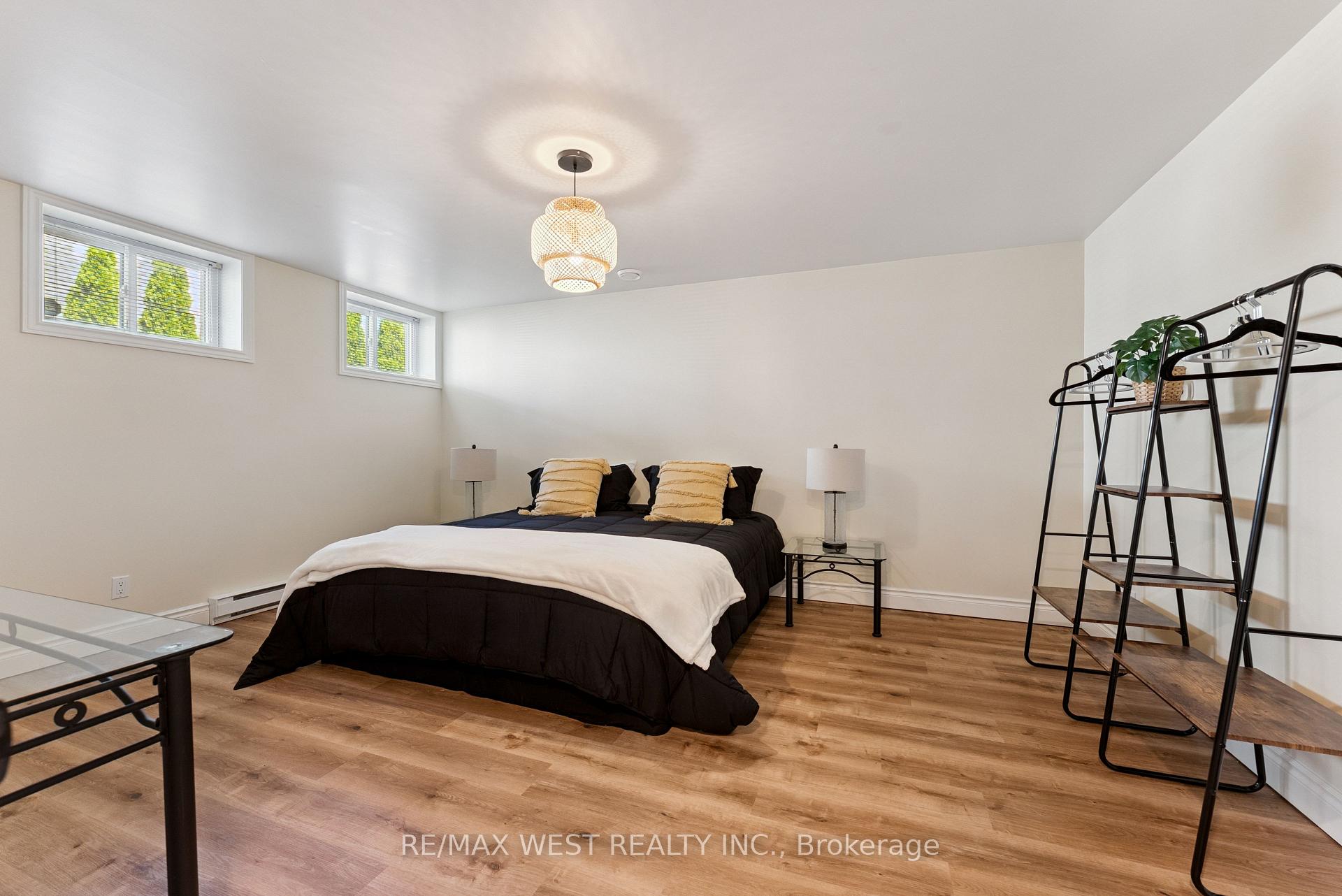 Photo 11 of 19 Skiff Cove Road, Prince Edward County, Wellington Ward — HOMEH