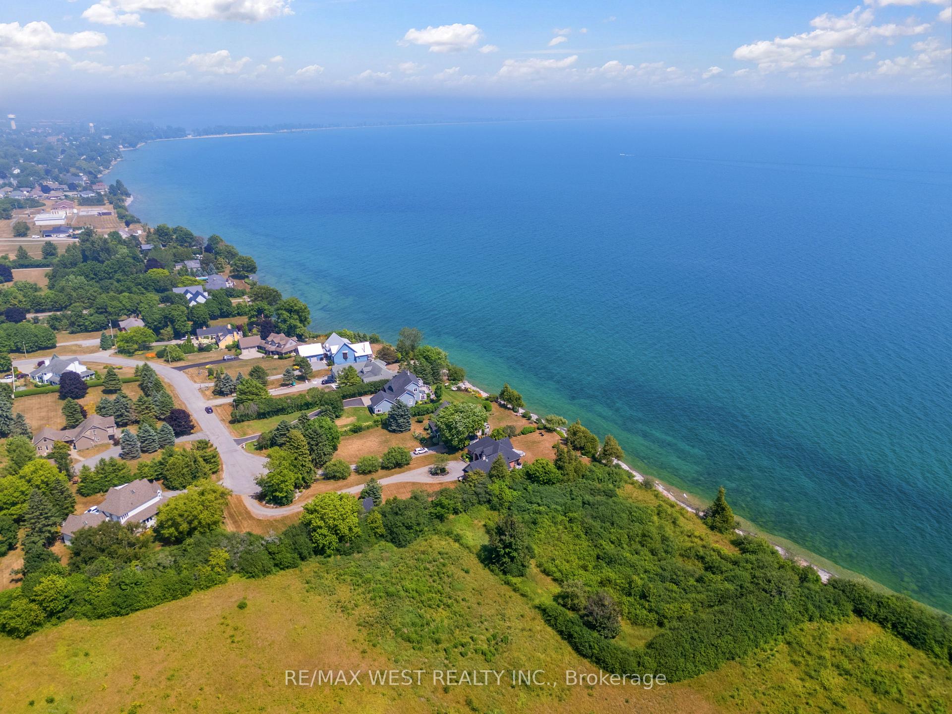 Photo 20 of 19 Skiff Cove Road, Prince Edward County, Wellington Ward — HOMEH