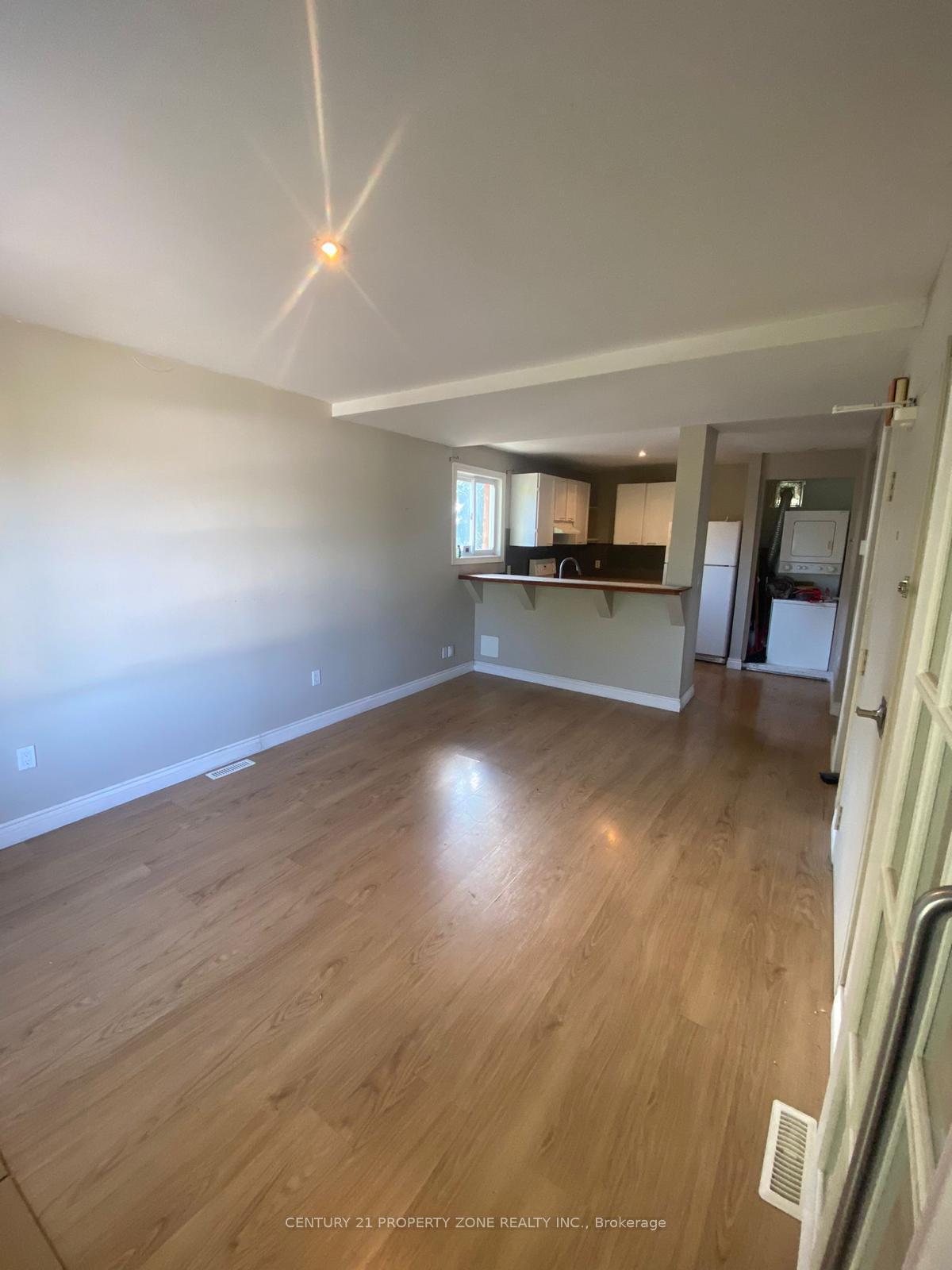 Photo 3 of Unit 2, 238 Mary Street N, Oshawa, O'Neill — HOMEH