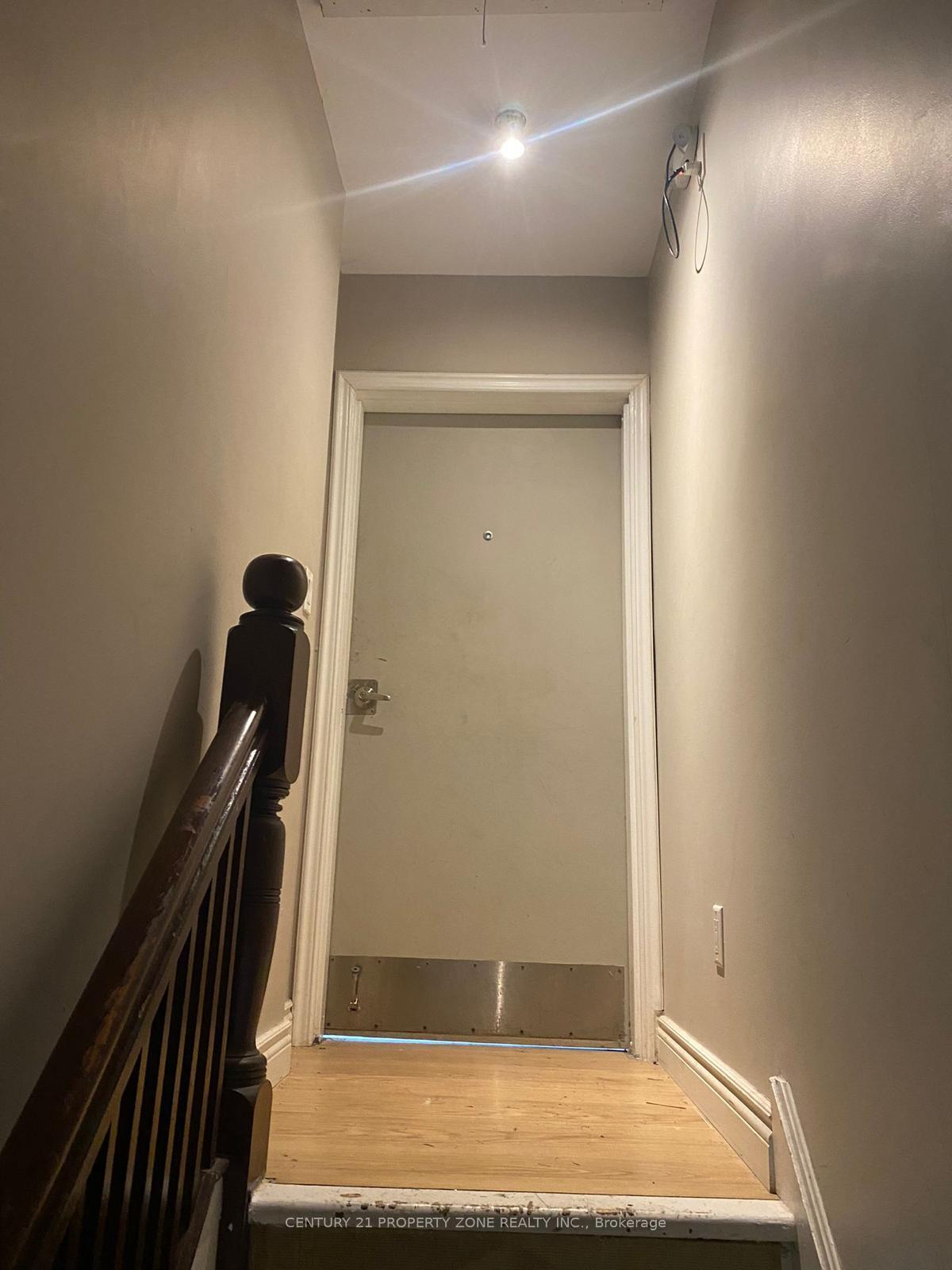 Photo 7 of Unit 2, 238 Mary Street N, Oshawa, O'Neill — HOMEH