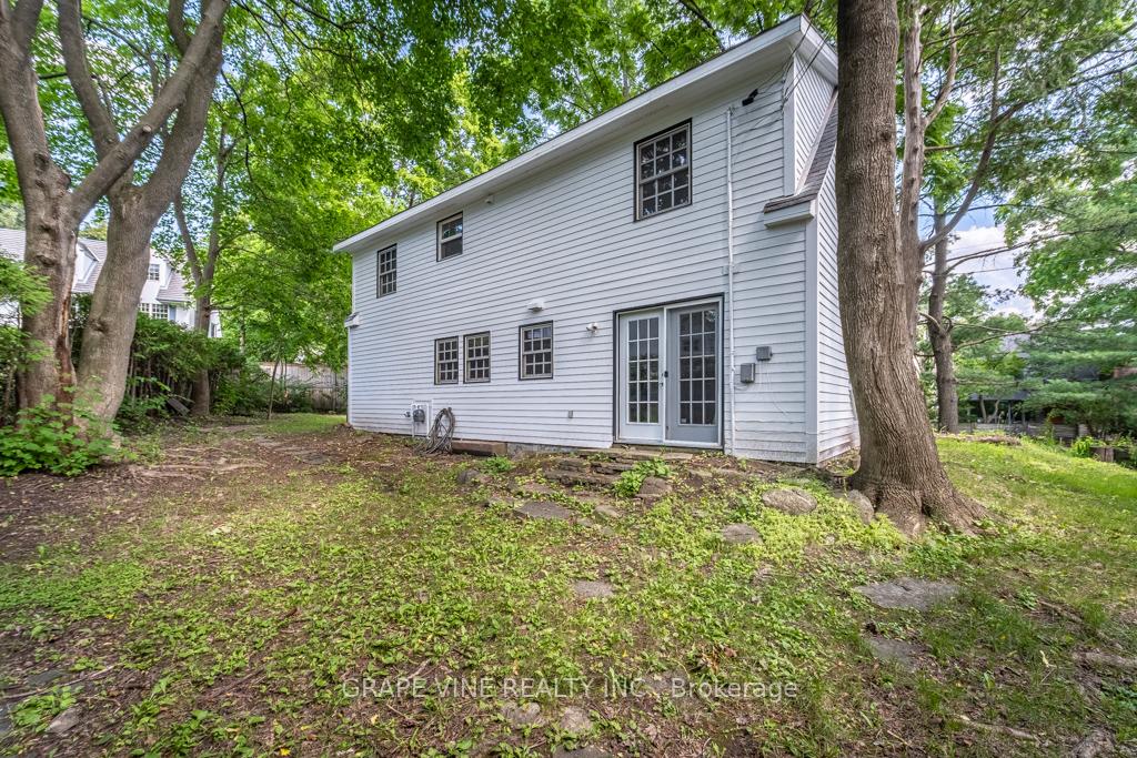 Photo 5 of 181 Maple Lane, Ottawa, Rockcliffe — HOMEH