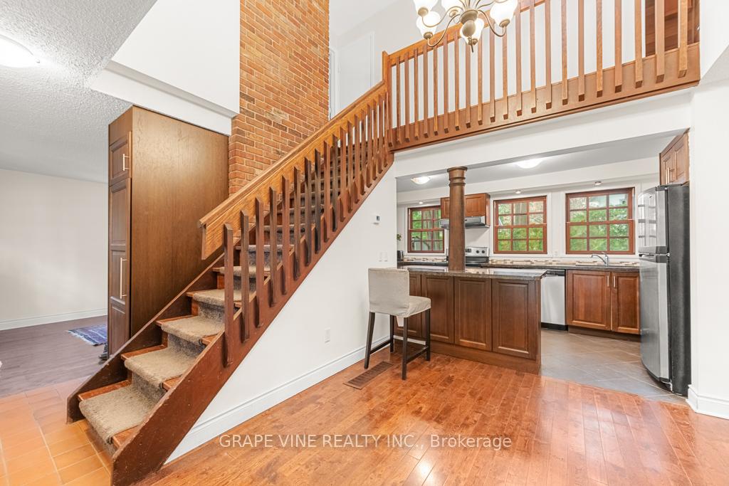 Photo 8 of 181 Maple Lane, Ottawa, Rockcliffe — HOMEH