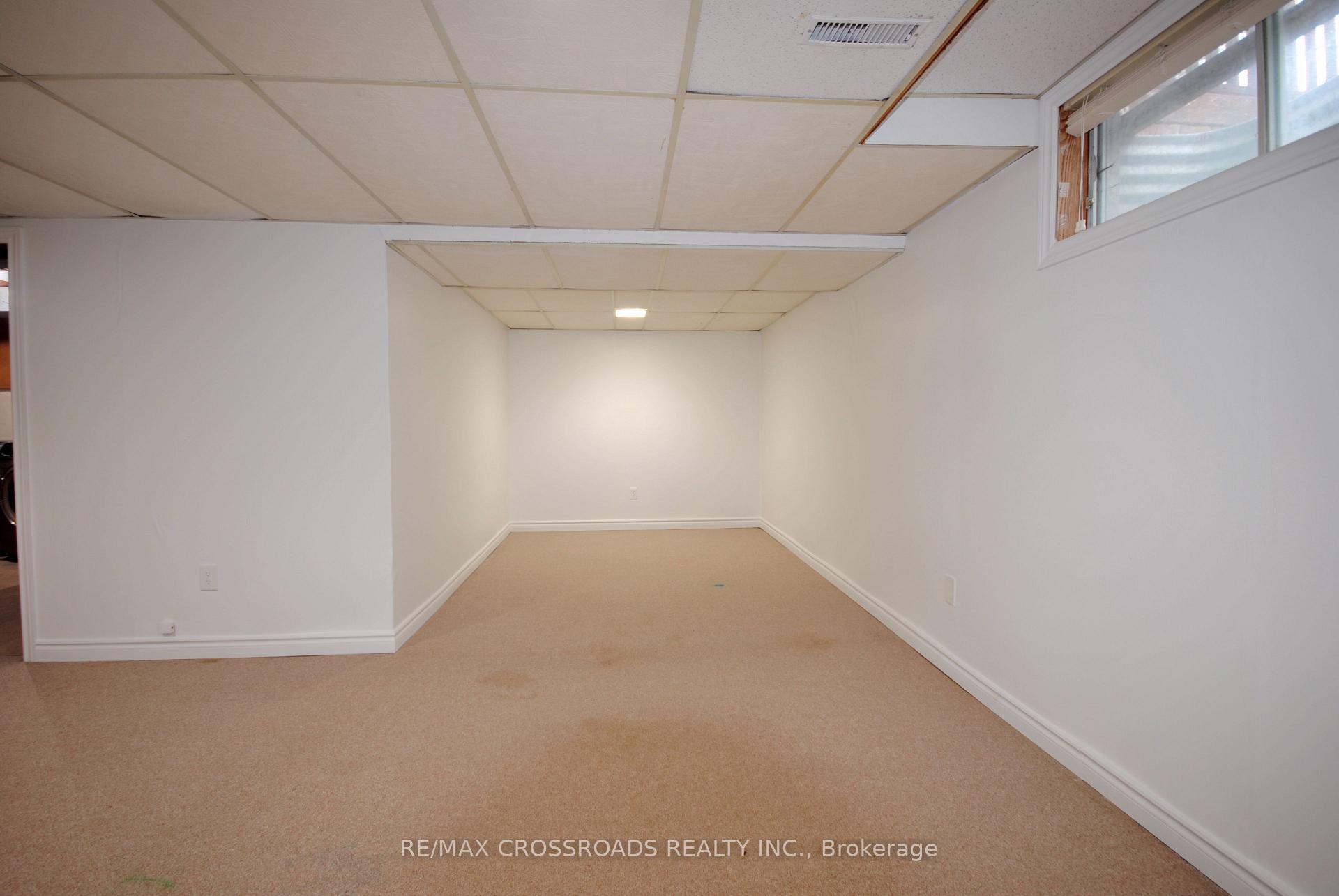 Photo 16 of 1561 Geta Circle, Pickering, Village East — HOMEH