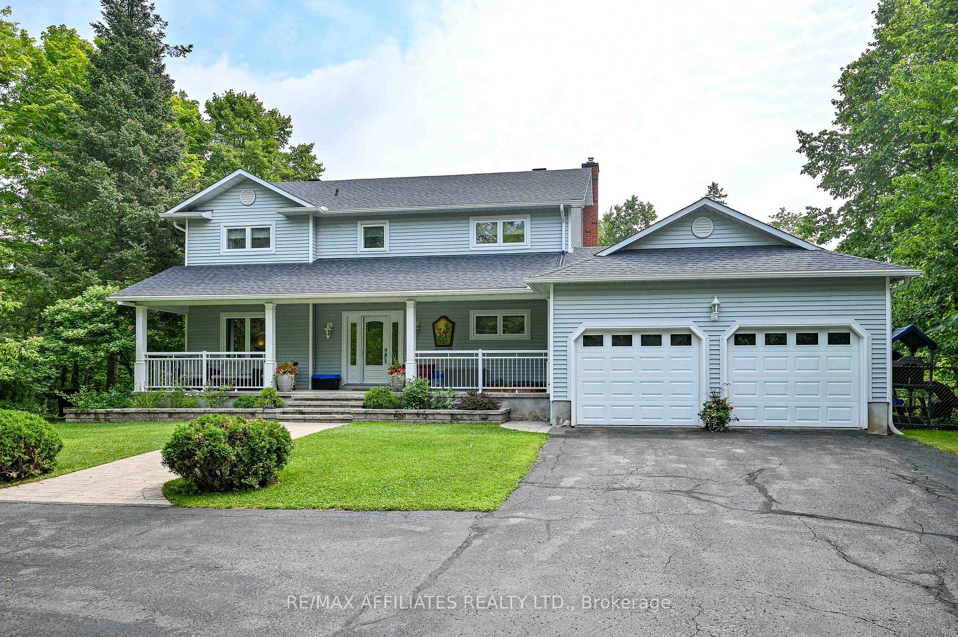 Photo 1 of 1635 Royal Orchard Drive, Ottawa, Cumberland Estates — HOMEH