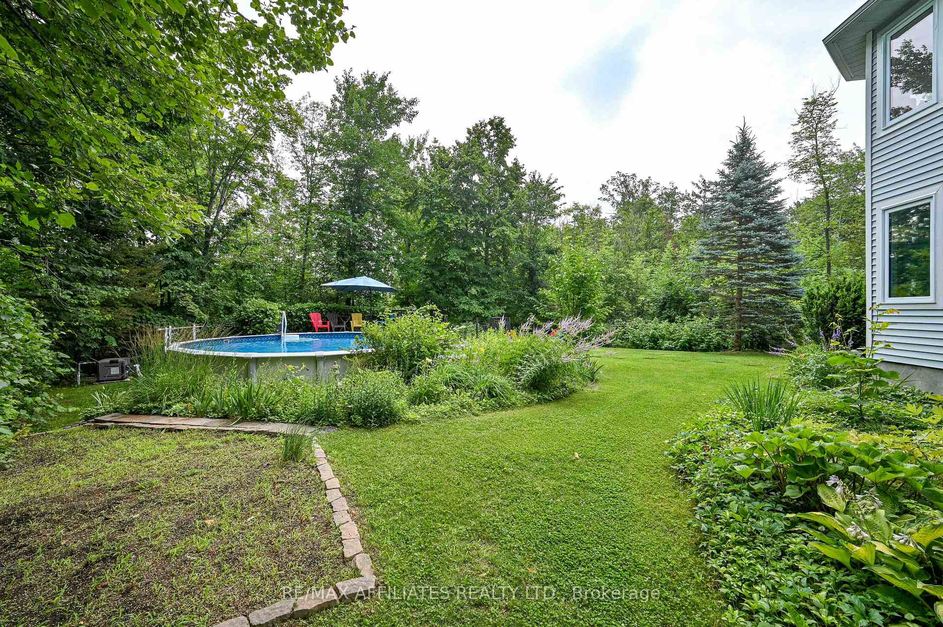 Photo 33 of 1635 Royal Orchard Drive, Ottawa, Cumberland Estates — HOMEH