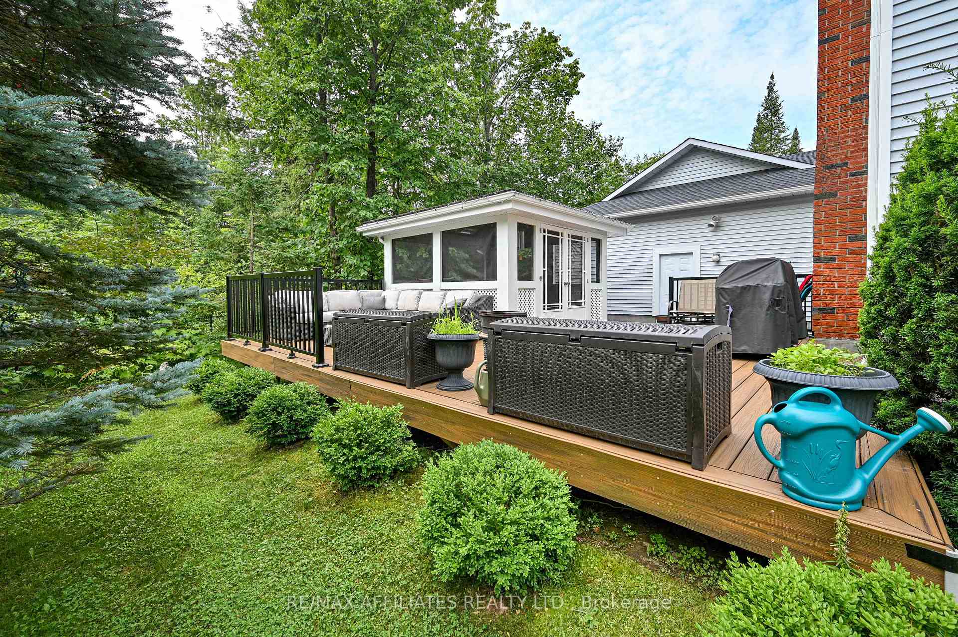 Photo 38 of 1635 Royal Orchard Drive, Ottawa, Cumberland Estates — HOMEH