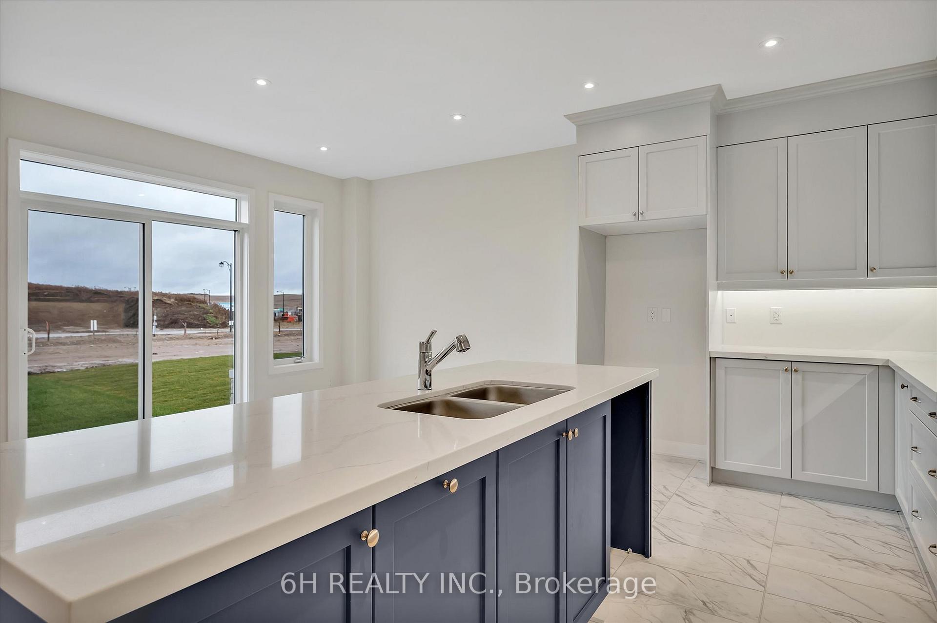 Photo 12 of 809 Griffin Trail, Peterborough, Monaghan Ward 2 — HOMEH