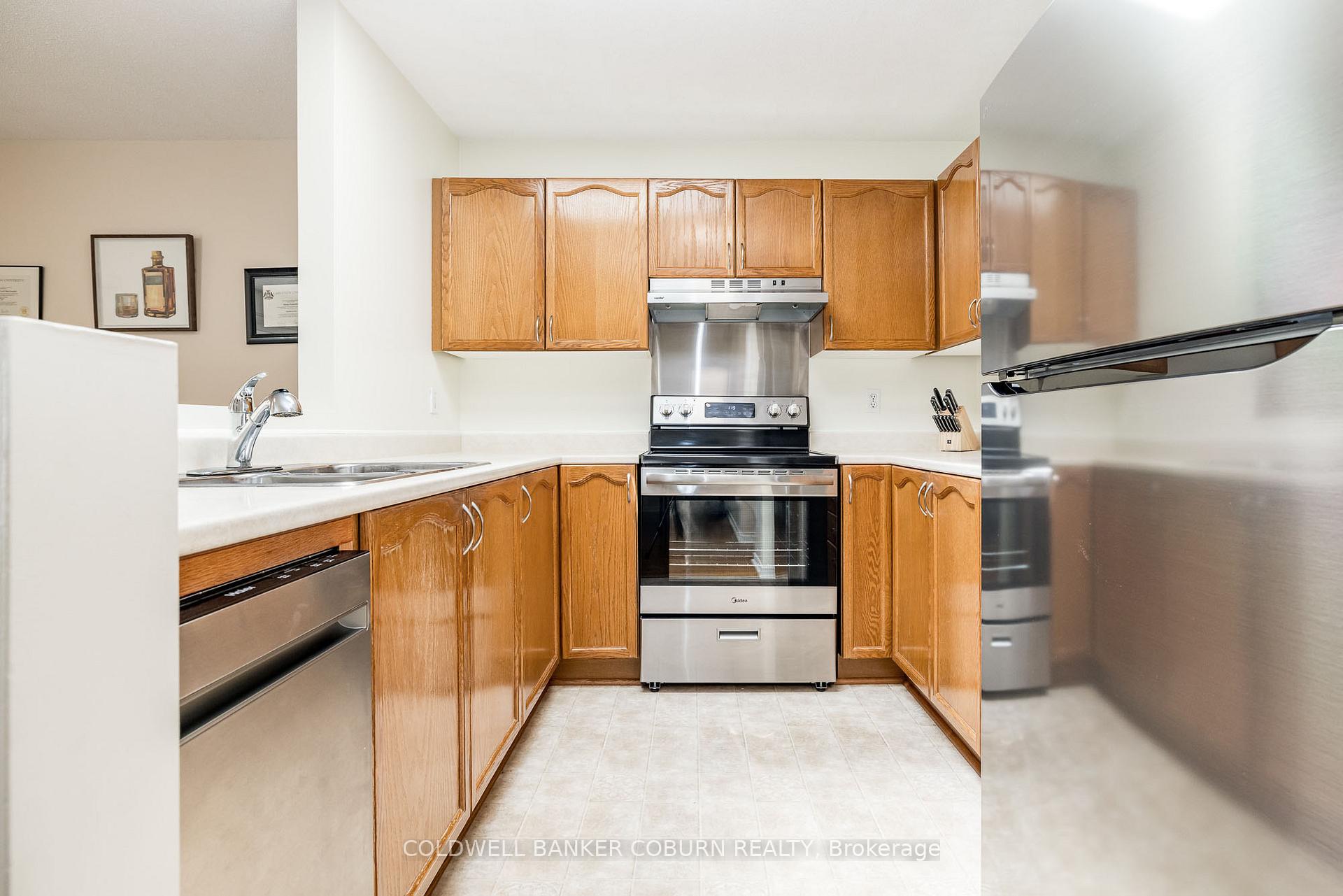 Photo 12 of 803 Eighth Street, Renfrew — HOMEH