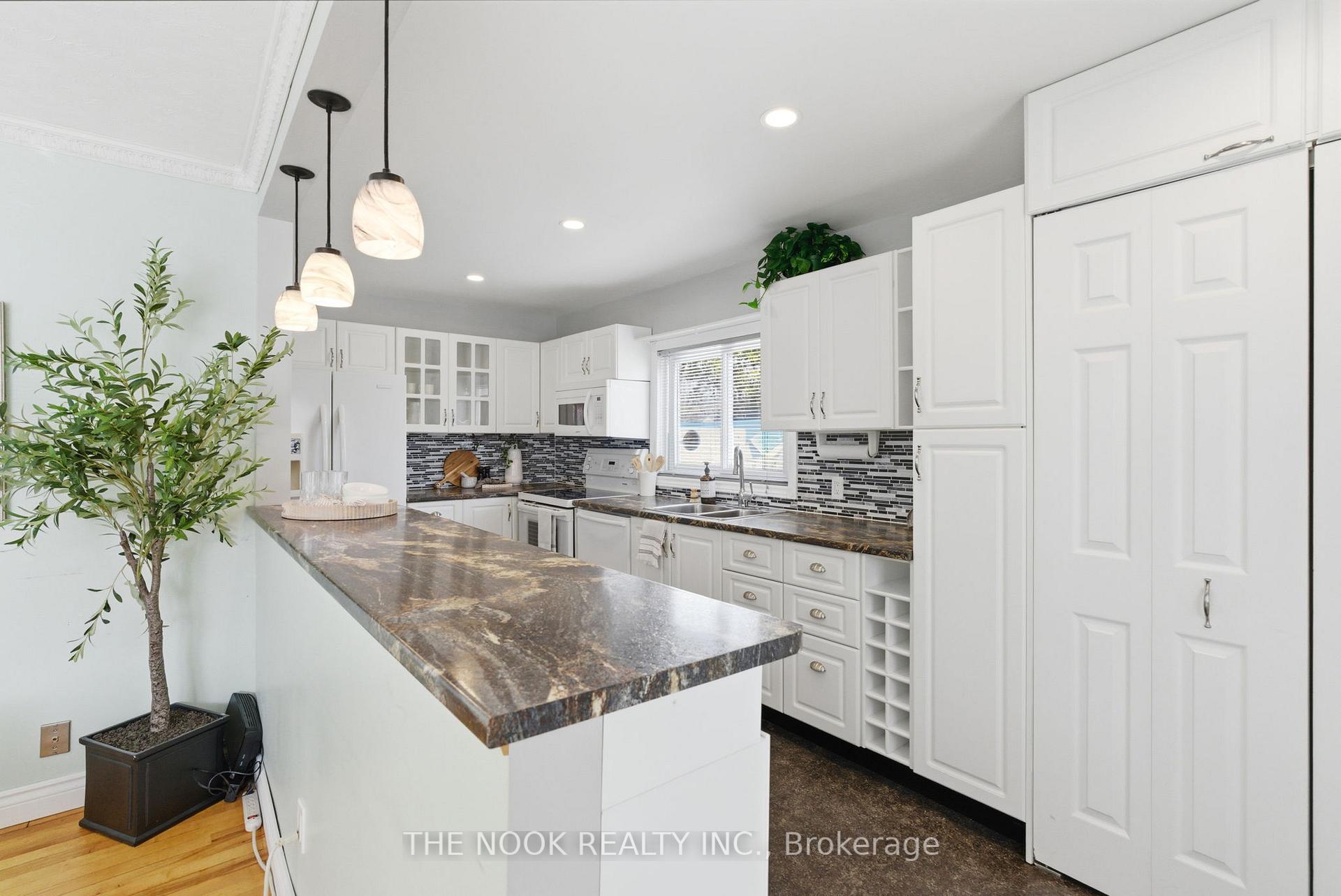 Photo 7 of 518 Rose Avenue, Peterborough, Otonabee Ward 1 — HOMEH