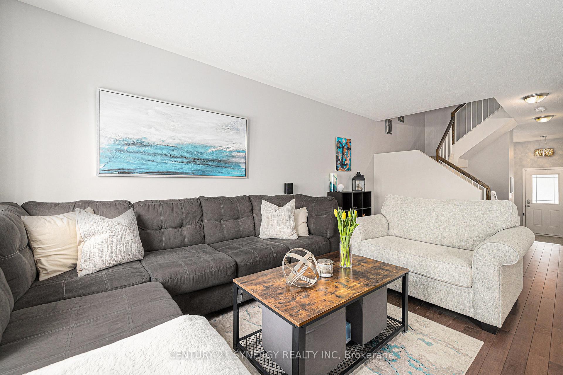 Photo 8 of 275 Branthaven Street, Ottawa, Avalon East — HOMEH